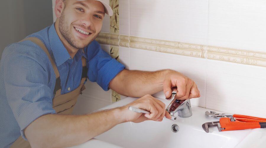 Faucet cartridge replacement in Lisman, AL